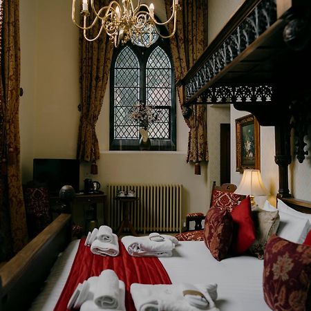 The Old Palace Lodge Lincoln Exterior photo